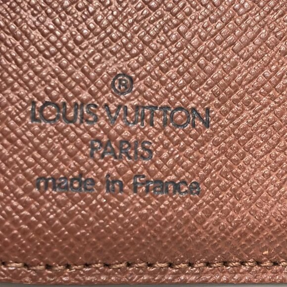 LOUIS VUITTON Compact Zip Monogram -Bifold Wallet 136-072825 - Picture 6 of 6